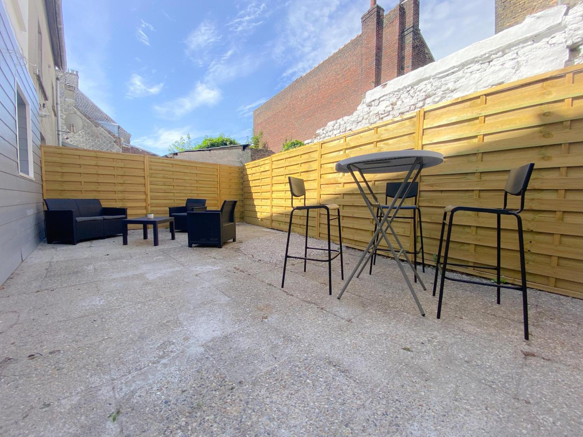 Le Vendee Apartment Calais Bagian luar foto